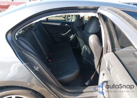 2017 Volkswagen Jetta 1.4T Se z USA, uszkodzony, nr VIN 3VWDB7AJ6HM406365